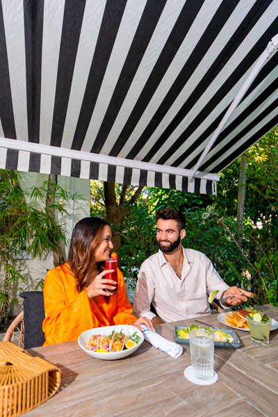 guests at Seawell dining for dinner